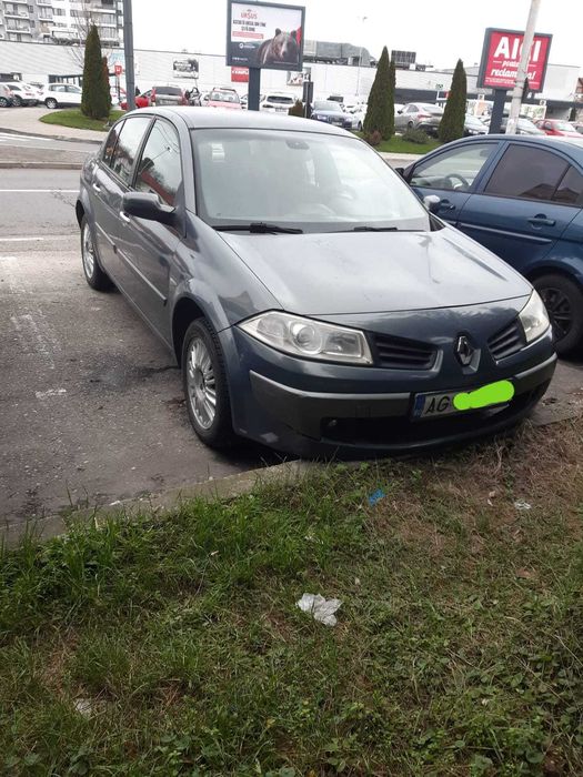 Mașină Renault Megane