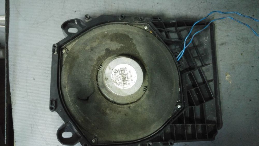 boxa subwoofer sub scaun stanga bmw seria 3 e90 e91 65139143233-01 18820010