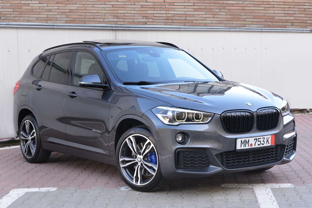 BMW X1 / M-PAKET / Automat / Harman Kardon / Keyless / Panoramic