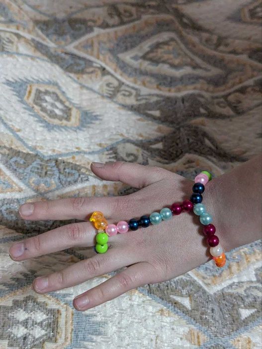 Ручные украшения для детей/Bolalar uchun yasalgan taqinchoqlar