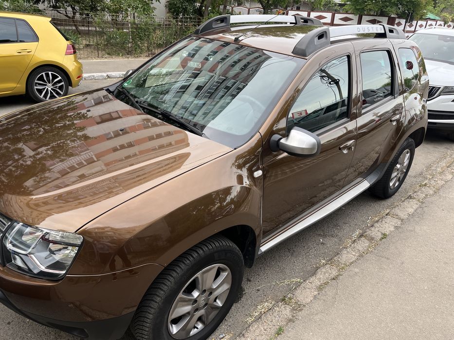 Vanzare Dacia Duster 2015