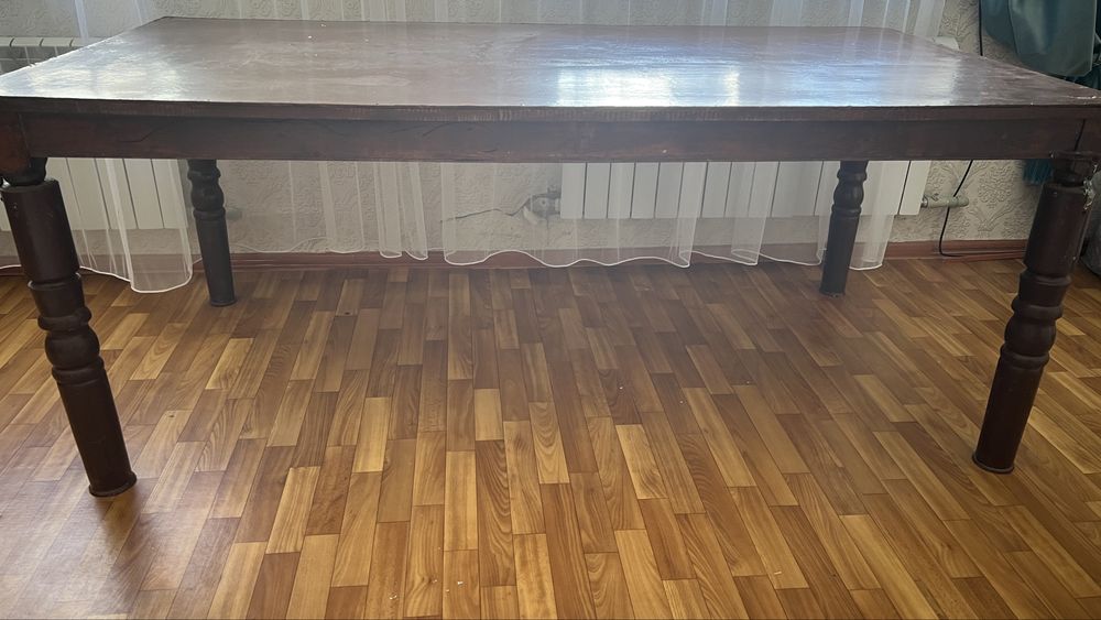 Продаю большой стол 2.0м*1.10 см