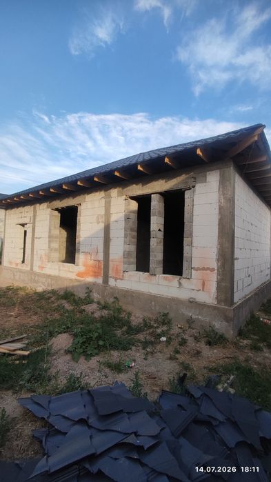 Продам недостроенный дом