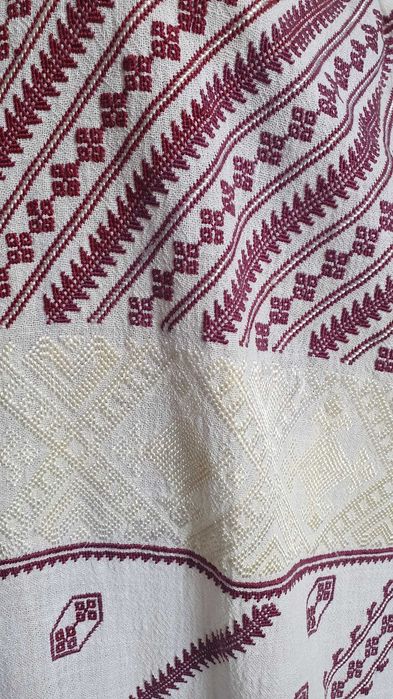 REDUCERE 20%! Costum popular (ie/camasa, poala, catrinte/fote/sorturi)