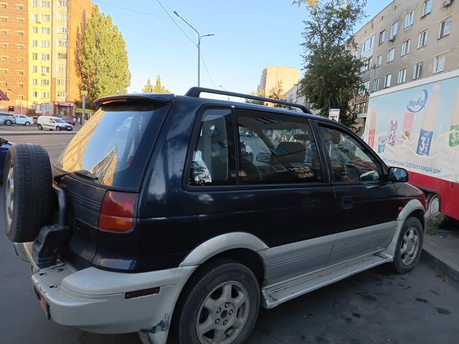 Продам Митсубиси RWR