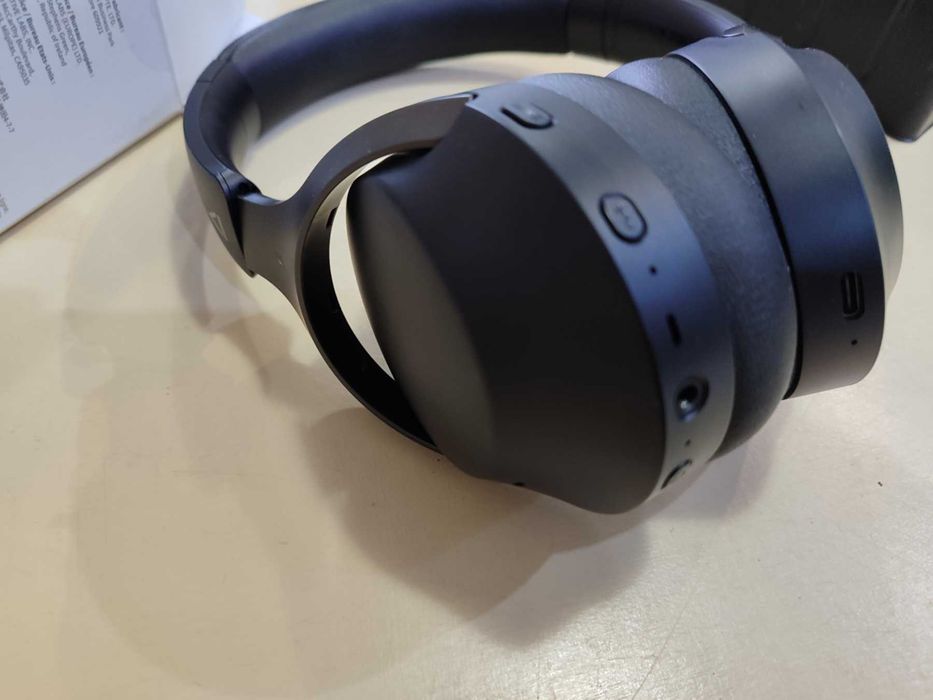 Creative Zen Hybrid SXFI,Слушалки,Bluetooth, до 70 часа,Черен/Бял