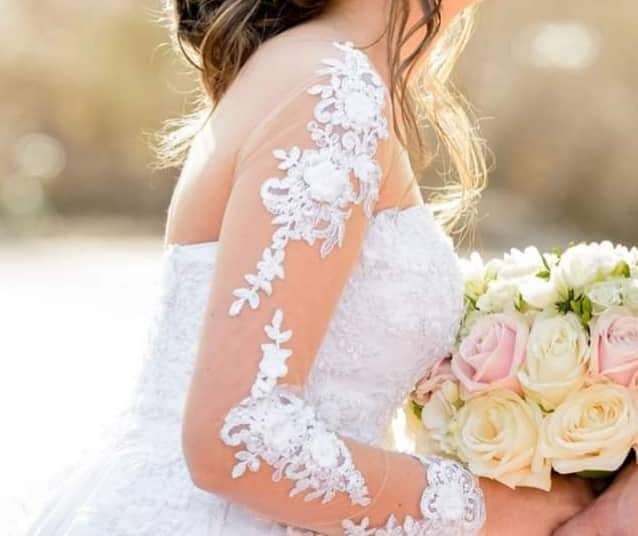 Булчинска рокля