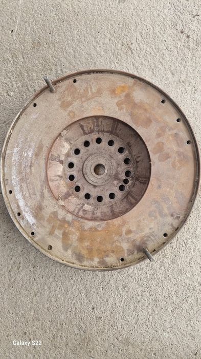 Маховик от Volvo