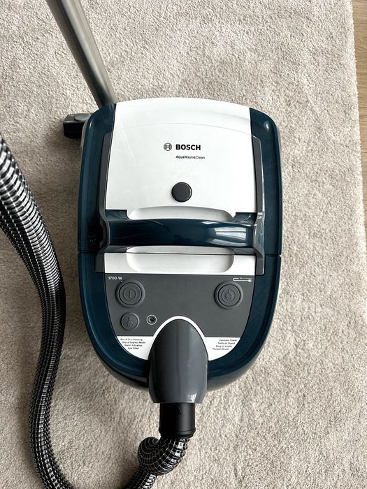 Перяща прахосмукачка Bosch