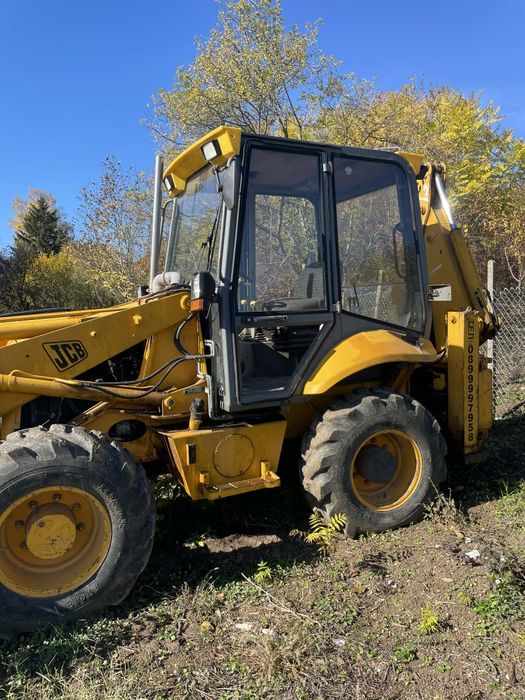 Голям колесен баге JCB CX2