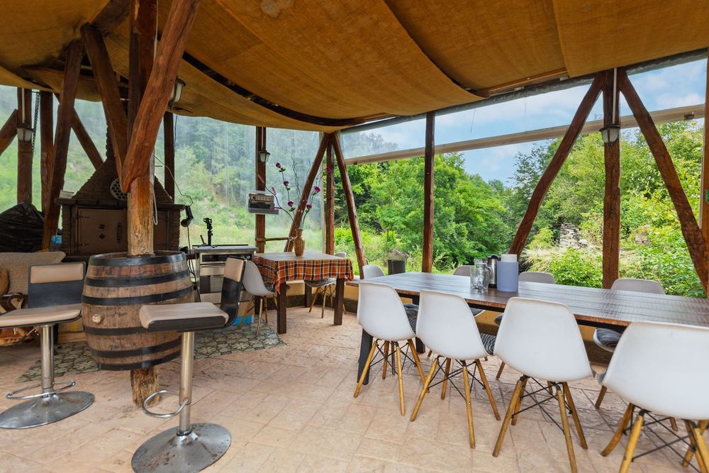 Продава се Къща в с. Чифлик, Област Ловеч - 333 кв.м за 398 €/кв.м - Снимка #4