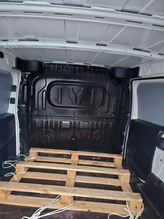 Vand Fiat Doblo 1.6 autoutilitară