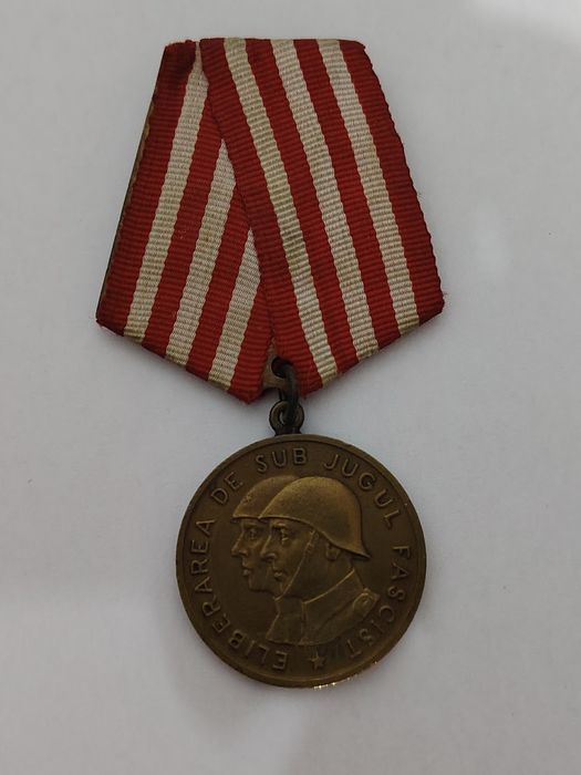 Medalia „Eliberarea de sub jugul fascist” – R.P.R. (Republica Populară