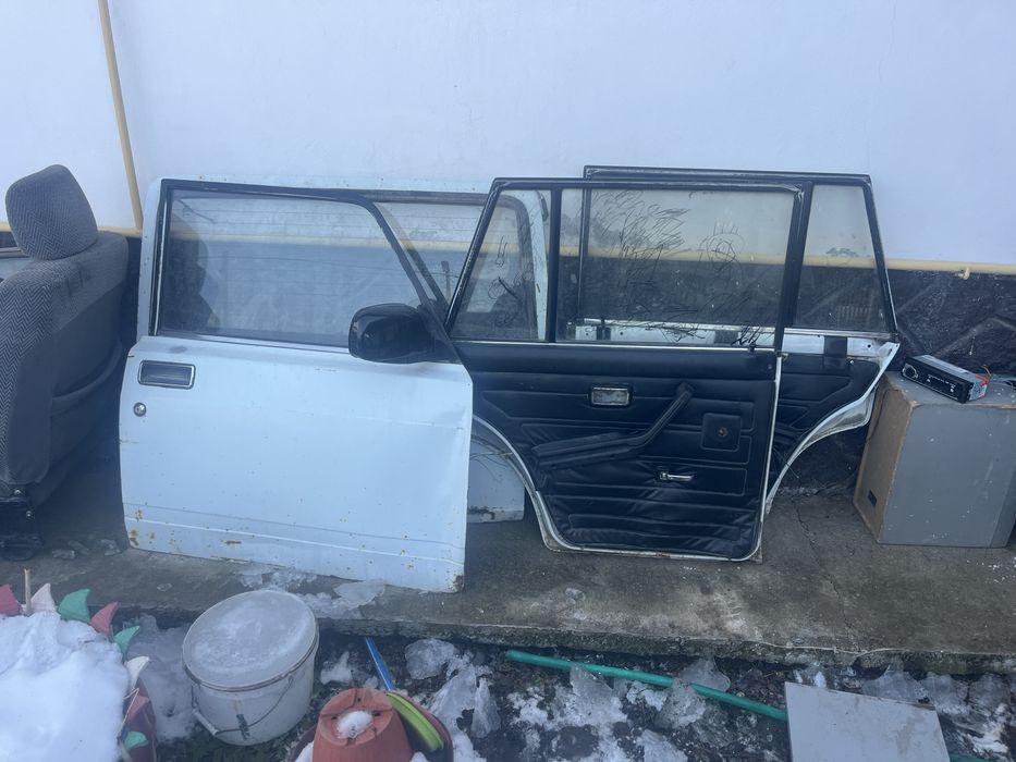 Двери на ваз.       Жигули.