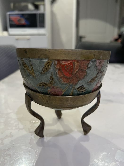 Статуэтки разные, кувшины