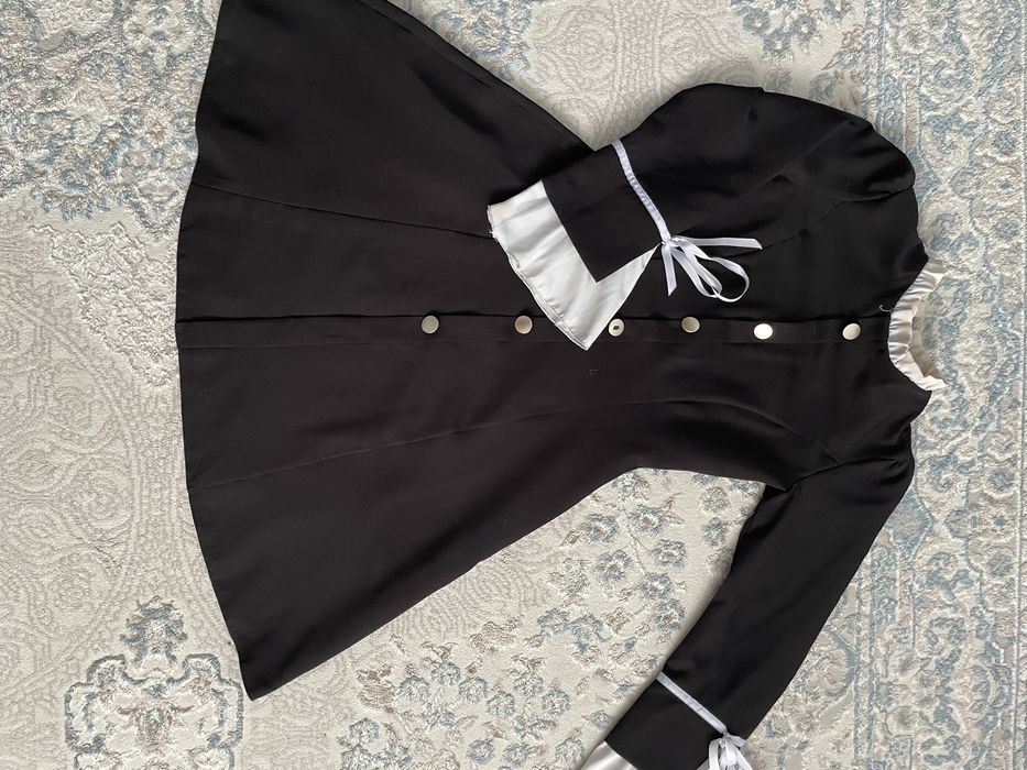 Платье короткое можно на выпуск