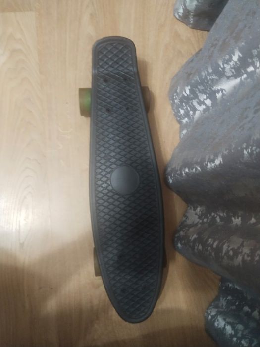 Продаю скейтборд