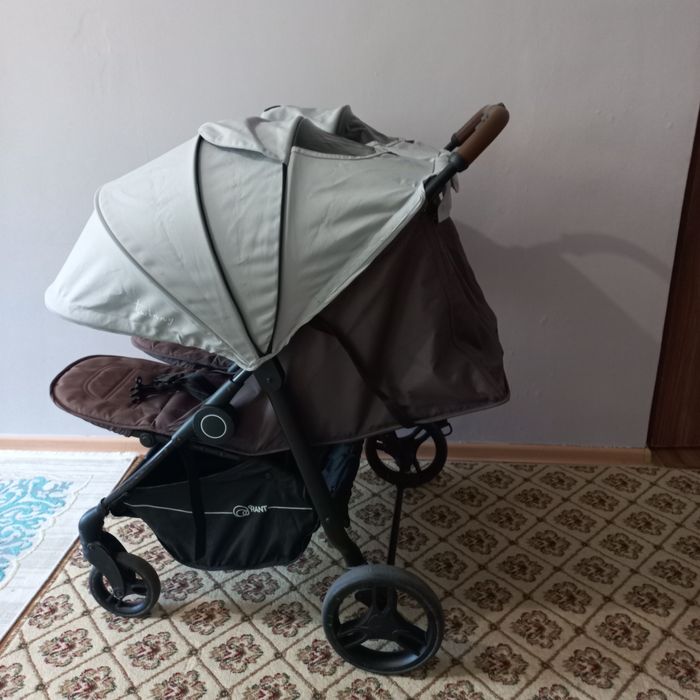 Коляска для двойни