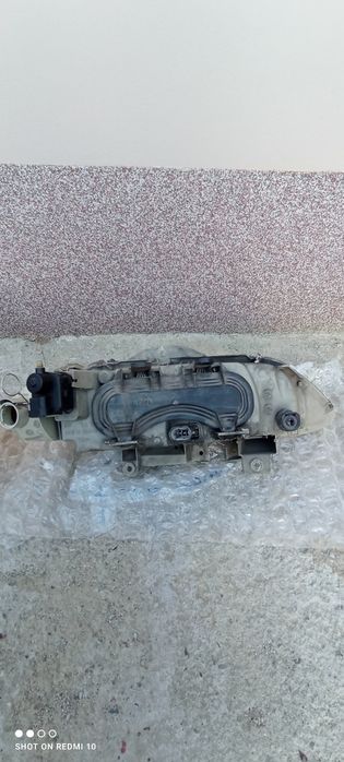 Два фара Валео за Рено Лагуна 1