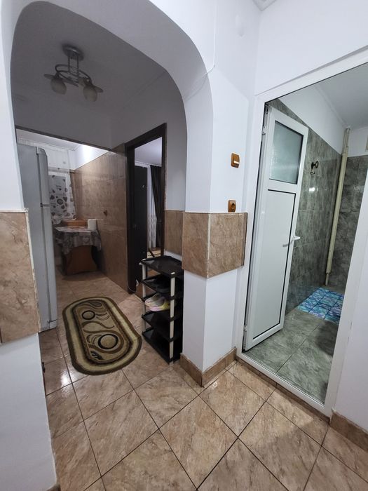 Garsoniera  de închiriat