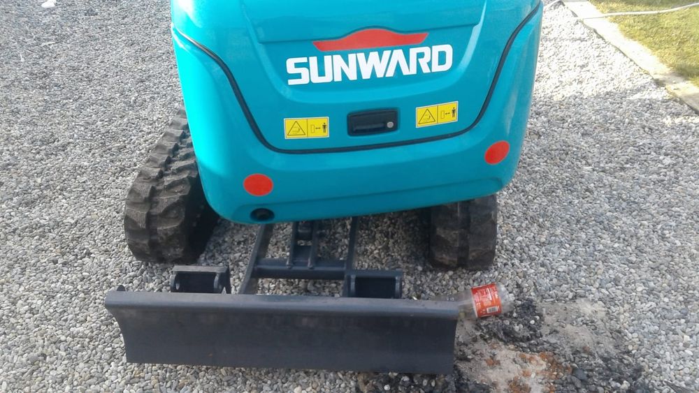 Lucrări cu excavator Fundatii;Terasamente ;Escavari;Hasnale