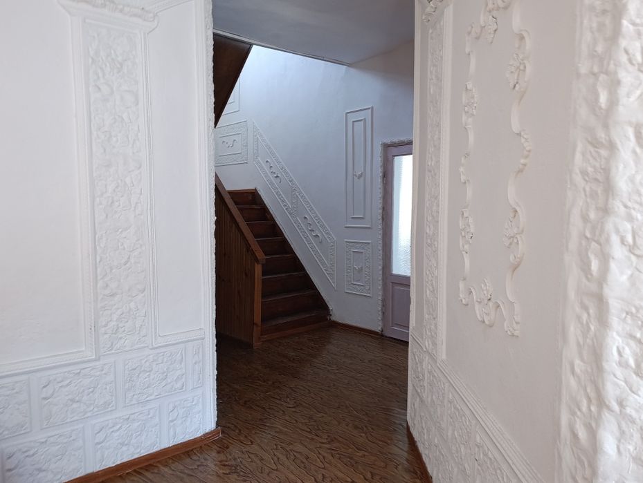 Продам большой дом