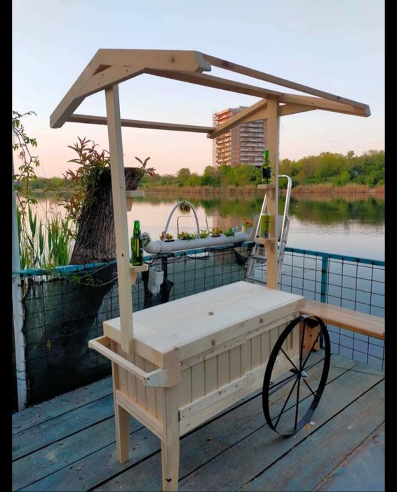 Bar mobil din lemn , suport sticla trifoi  etc - rustic și elegant! -