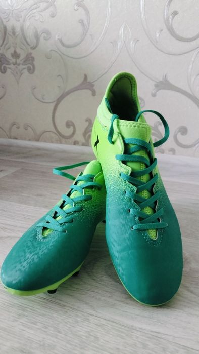 Продам Бутсы Adidas