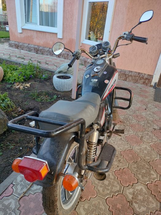 мопед 110 куб  проходит обкатку