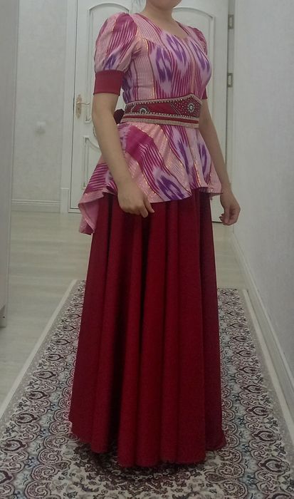 Вечернее красная кофта юбка