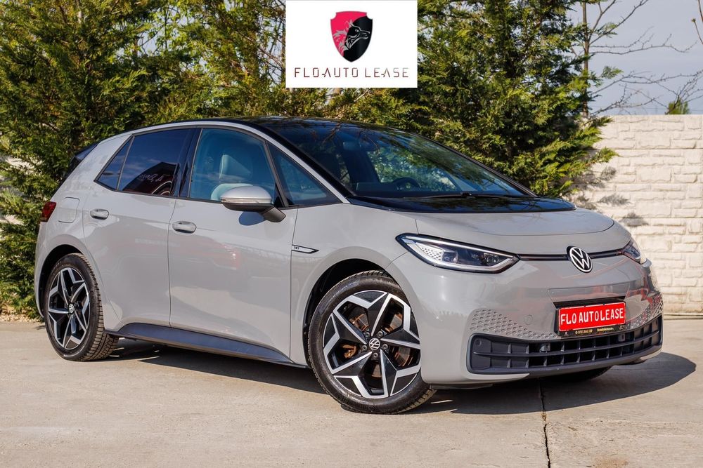 Volkswagen ID.3 Volan incalzit, scaune incalzite, keyless access, camera marsarier...
