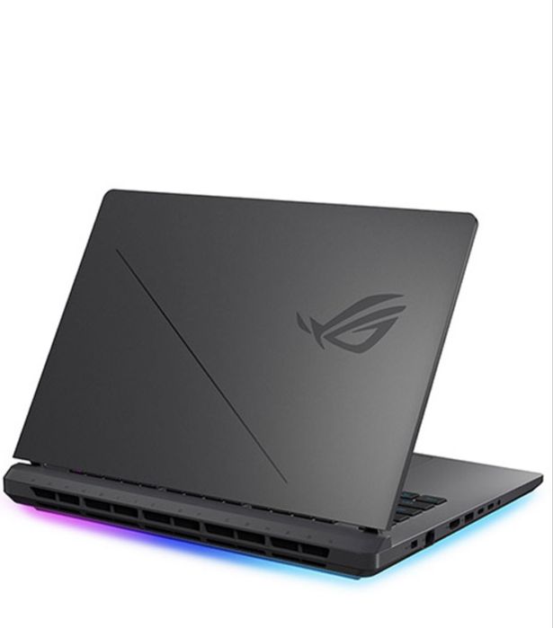 ASUS ROG Strix G16 RTX 5070
