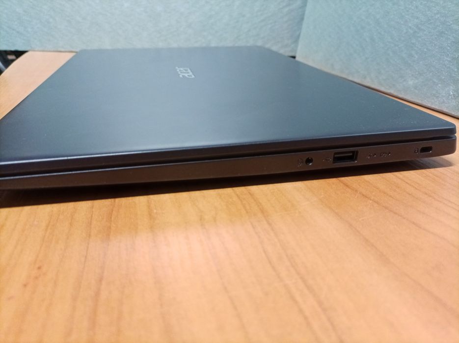 Лаптоп Acer A315-34, 8gb ram,4 cores intel cpu,256 gb ssd