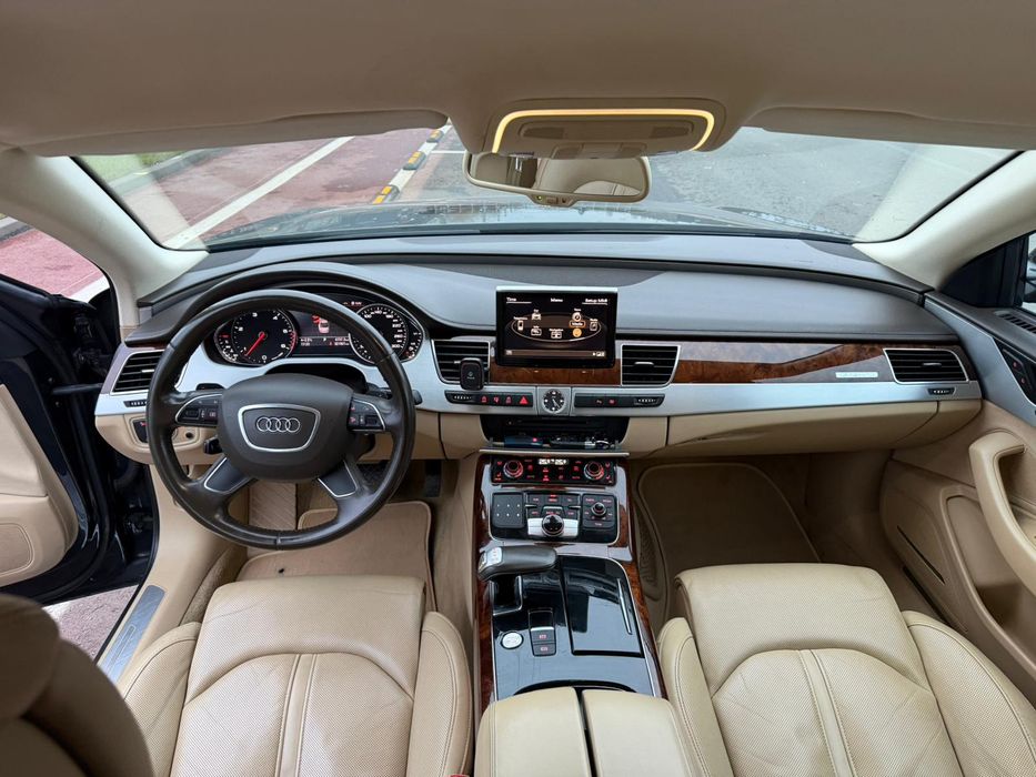 Vând audi a8  4h 2011 FULL OPTIONS