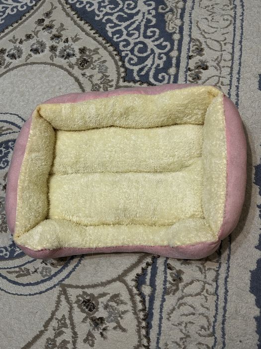 лежанка для котов/кошек