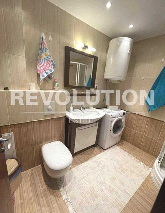 Дава се под наем Двустаен апартамент в Варна, Окръжна болница - 65 кв.м за 600 € - Снимка #2