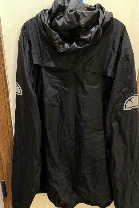 Ветровка Ellesse