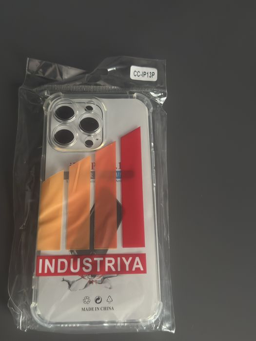 Чехол для iPhone 13 Pro