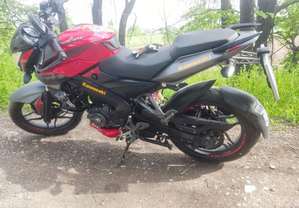 Мотоцикл BAJAJ PULSAR NS 200
