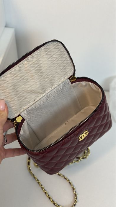 Продам сумка chanel