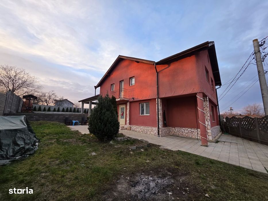 Casă spațioasă cu etaj, utilități complete și piscină – Simeria, HD