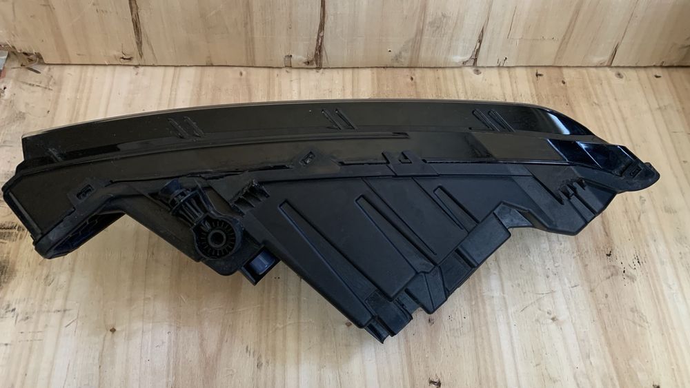 Халогени за Skoda Superb lV led