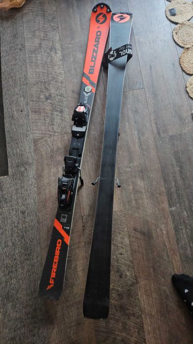Състезателна ски  Gs Rossignol