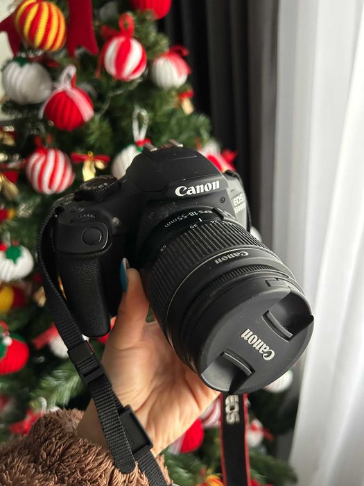 Aparat foto Canon EOS 1300D cu Obiectiv 18-55mm+OBIECTIV 50