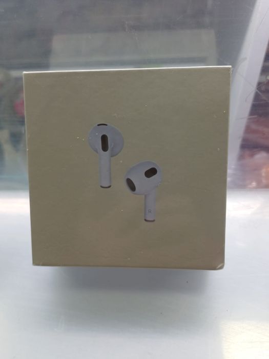 Продается паур банк и айрподс