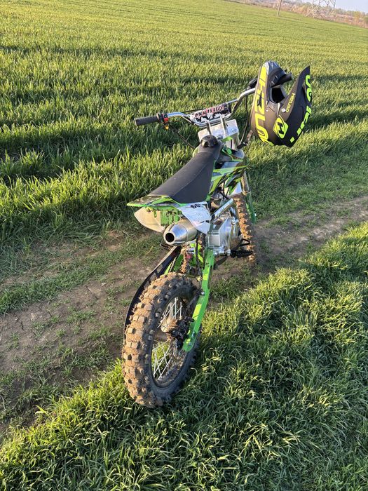 Cross dirtbike 125cc cateva ore pe el
