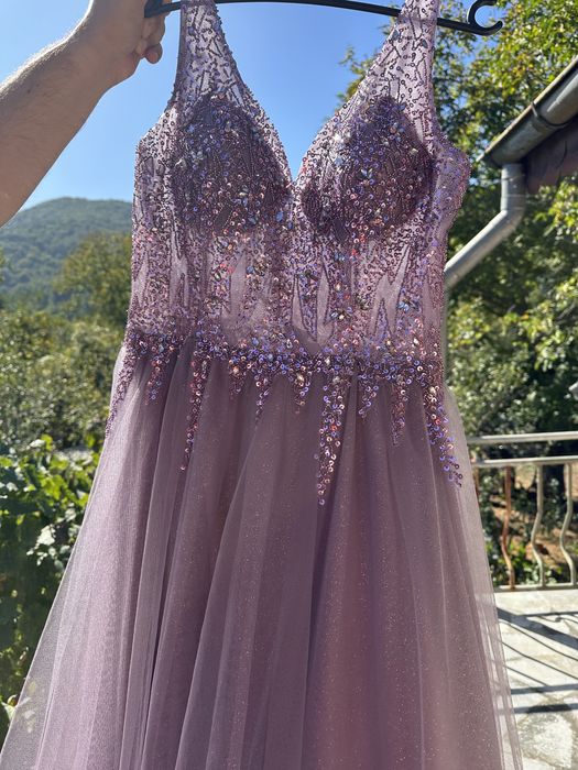 Бална рокля.