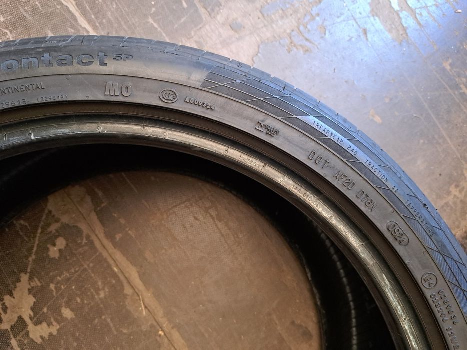 2 anvelope 285/35 R21 Continental 6mm