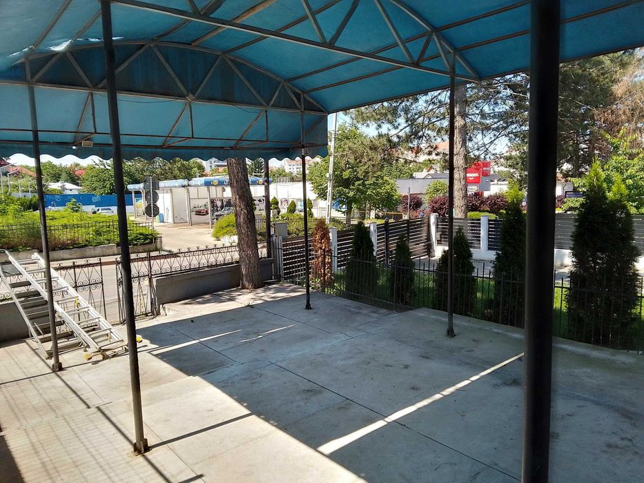 Spatiu Comercial Botosani de Inchiriat, intre Priscom si Laurian
