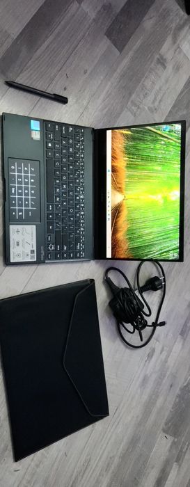 Asus Zenbook Flip 13 touchscreen